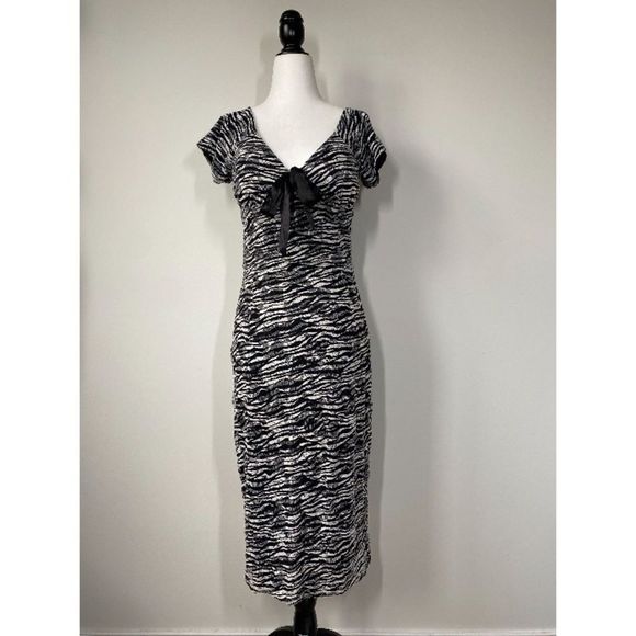 Tatyana Bettie Page Dress Size XL - Picture 1 of 8